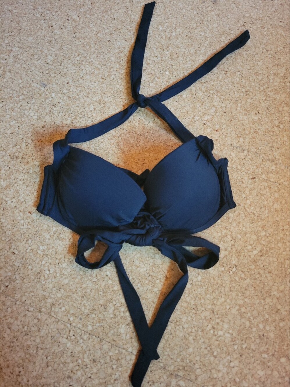 Victoria's Secret Black Halter Push-Up Bikini Top 32C